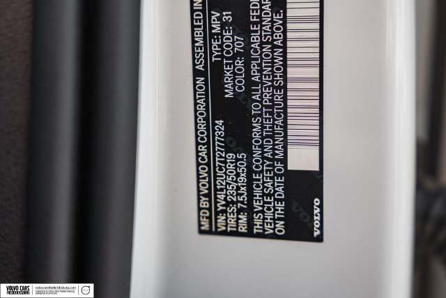 New 2026 Volvo XC40 B5 Plus w/ Climate Package AWD/4WD image 43