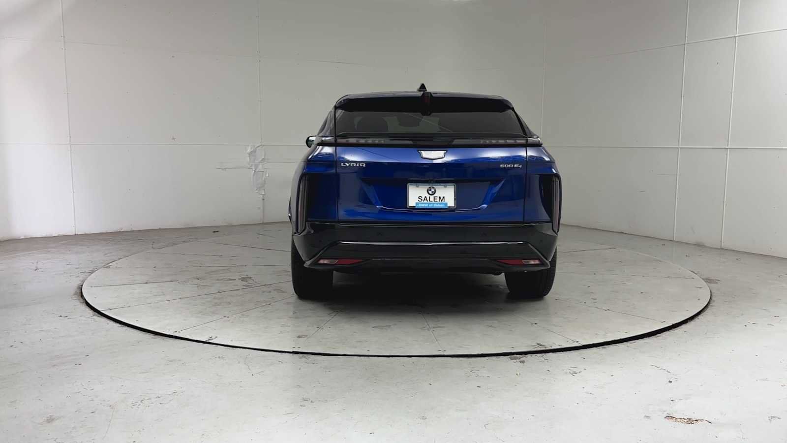 Used 2024 Cadillac Lyriq Sport w/ LPO, Floor Liner Package AWD/4WD image 8