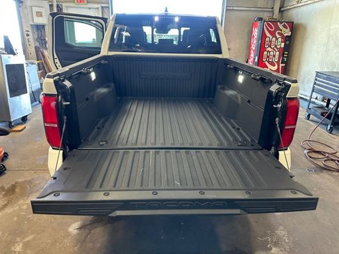 Certified 2024 Toyota Tacoma SR5 image 16