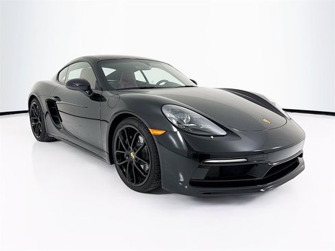Used 2025 Porsche 718 Cayman image 7