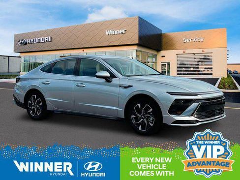 New 2025 Hyundai Sonata SEL image 11