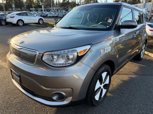 Used 2017 Kia Soul EV-e image 3