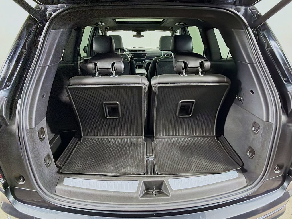 Used 2023 Cadillac XT6 Sport AWD/4WD image 24