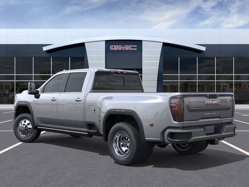 New 2026 GMC Sierra 3500 Denali Ultimate AWD/4WD image 3