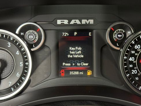 Certified 2022 RAM 2500 Big Horn w/ Snow Chief Group image 33