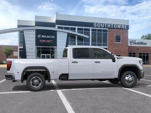 New 2026 GMC Sierra 3500 Pro AWD/4WD image 5
