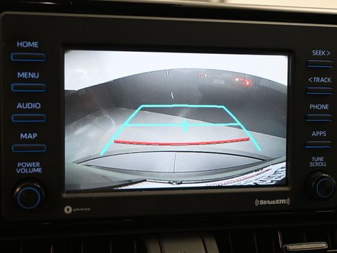 Used 2022 Toyota RAV4 XLE w/ Convenience Package image 13