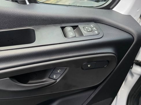 New 2025 Mercedes-Benz Sprinter 2500 image 25