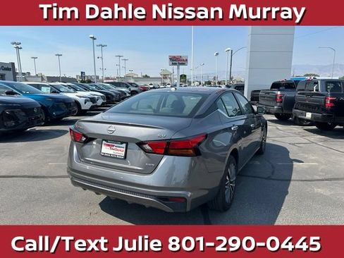 Used 2024 Nissan Altima 2.5 SV AWD/4WD image 11