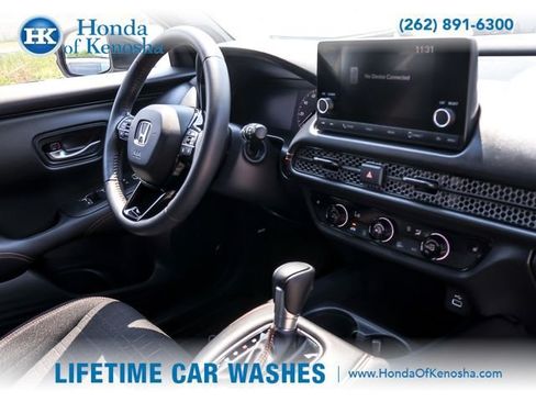 Used 2025 Honda HR-V Sport image 20