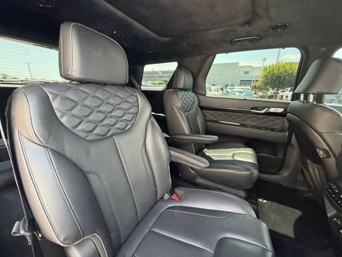 Used 2021 Hyundai Palisade Calligraphy FWD image 18