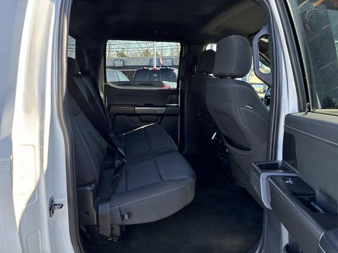 Certified 2022 Ford F150 XLT w/ Equipment Group 302A High image 10