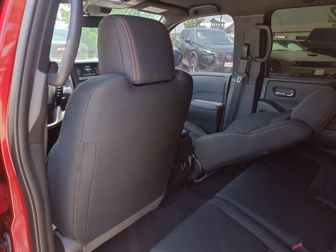 Certified 2024 Nissan Frontier Pro-X w/ Pro Convenience Package RWD image 10