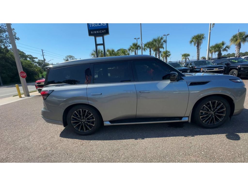 Used 2026 INFINITI QX80 Autograph AWD/4WD image 9