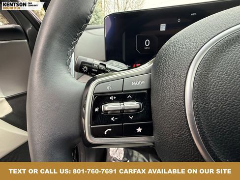 Used 2025 Kia Sorento SX Prestige image 19