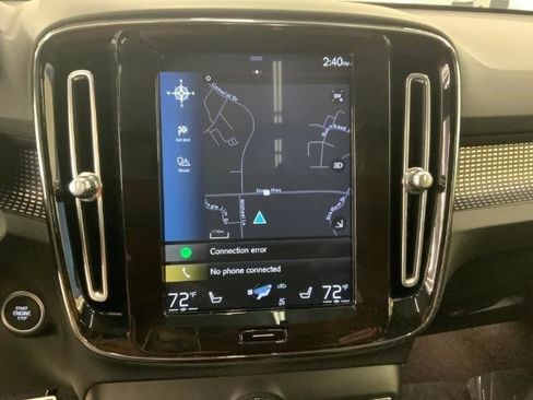 Used 2020 Volvo XC40 T5 R-Design AWD/4WD image 17