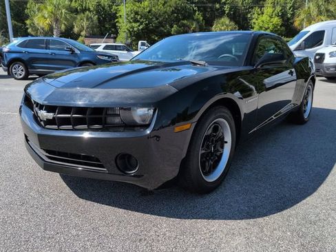 Used 2013 Chevrolet Camaro LS RWD image 7