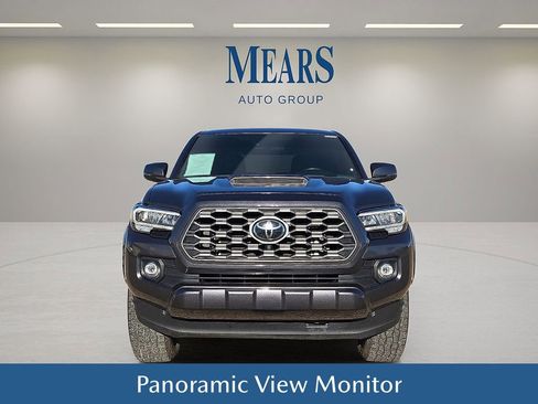 Used 2021 Toyota Tacoma TRD Sport image 9