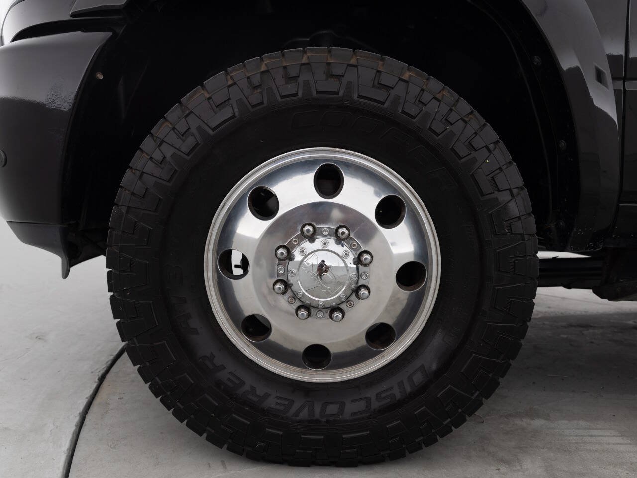 Used 2018 RAM 3500 Laramie w/ Sport Appearance Group AWD/4WD image 17