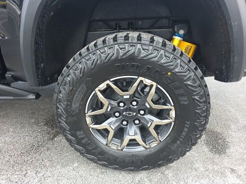 New 2026 Chevrolet Colorado ZR2 w/ Technology Package image 7