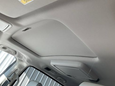 New 2026 Honda Odyssey Elite image 7