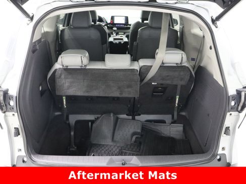 Certified 2021 Toyota Sienna XLE image 35