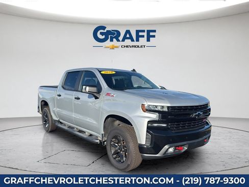 Used 2021 Chevrolet Silverado 1500 LT Trail Boss w/ Convenience Package II AWD/4WD image 11