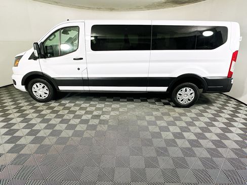 Used 2023 Ford Transit 350 XLT image 6