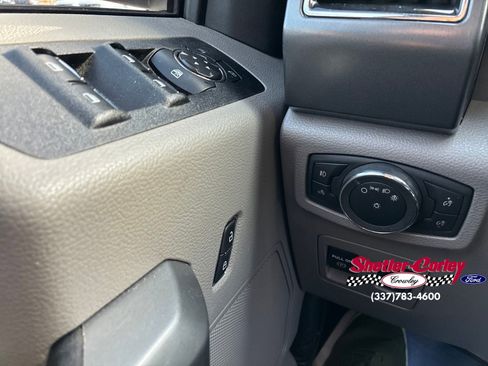 Used 2018 Ford F150 XLT w/ Equipment Group 301A Mid RWD image 26