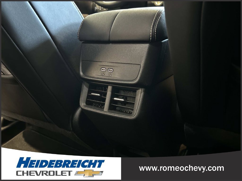 Used 2026 GMC Terrain Elevation w/ Elevation Premium Package AWD/4WD image 17