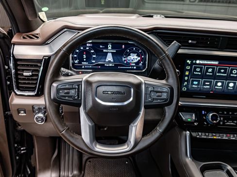 Used 2025 GMC Sierra 2500 Denali w/ Denali Reserve Package image 20