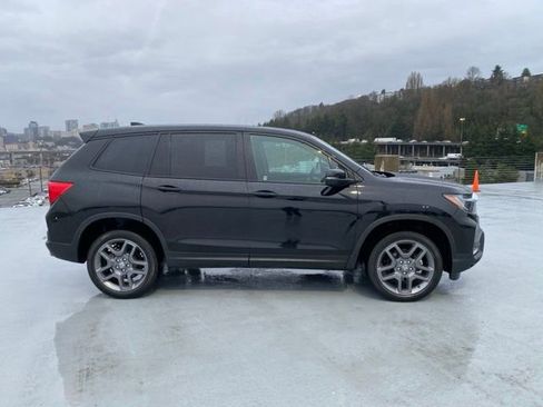 Used 2022 Honda Passport EX-L image 2