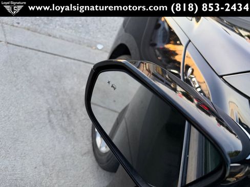 Used 2016 Chevrolet Volt Premier w/ Driver Confidence Package image 19