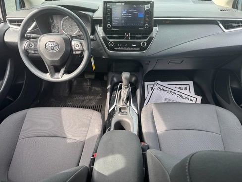 Certified 2022 Toyota Corolla LE FWD image 14
