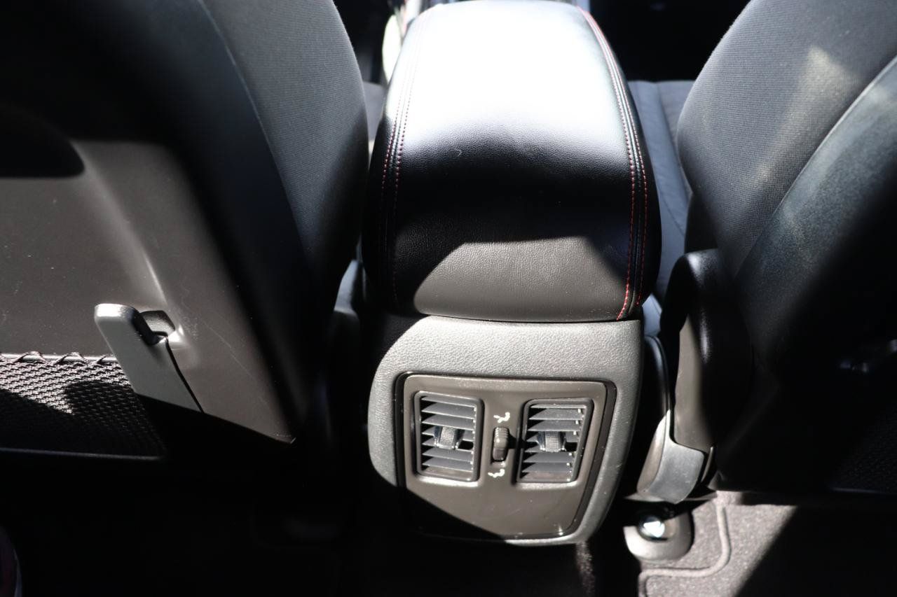 Used 2025 Dodge Durango GT AWD/4WD image 22