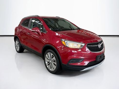 Used 2018 Buick Encore Preferred image 3
