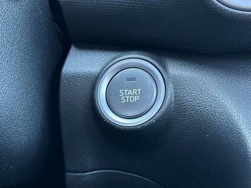 Used 2022 Hyundai Kona SEL w/ Convenience Package image 19