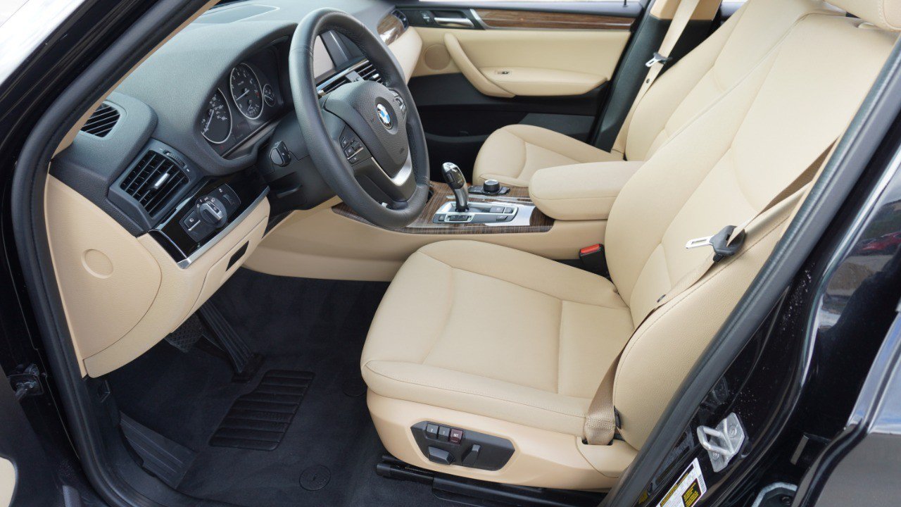 Used 2017 BMW X3 sDrive28i RWD image 11