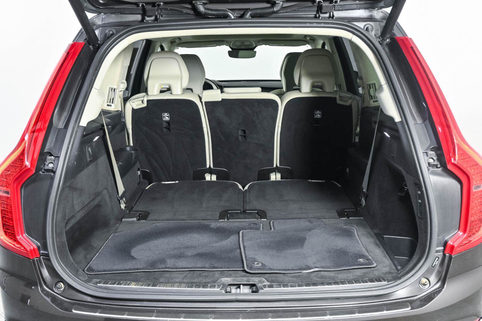 Certified 2024 Volvo XC90 T8 Ultimate w/ Lounge Package AWD/4WD image 31