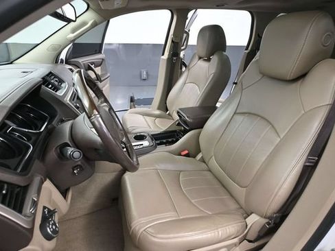 Used 2016 GMC Acadia Denali AWD/4WD image 27