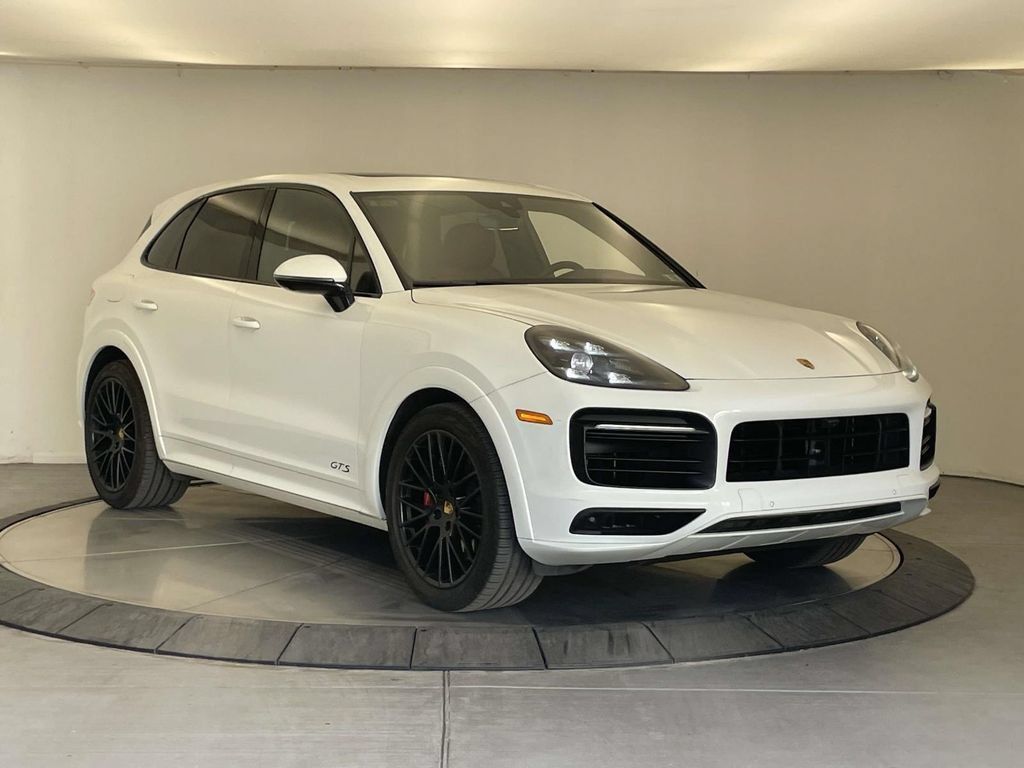 Certified 2023 Porsche Cayenne GTS AWD/4WD image 9
