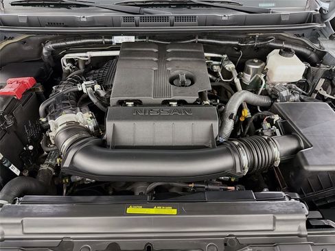 Used 2025 Nissan Frontier PRO-4X w/ Pro Convenience Package image 30