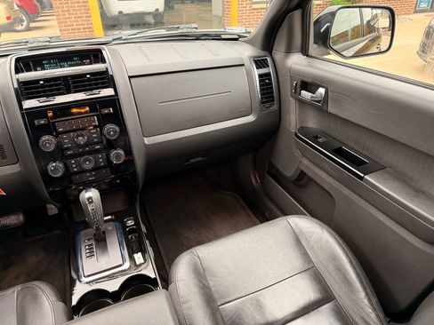 Used 2012 Ford Escape Limited image 10