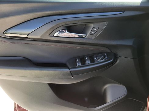 Used 2022 Chevrolet TrailBlazer RS FWD image 13