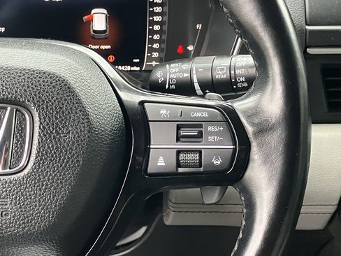 Certified 2023 Honda Pilot Elite image 22