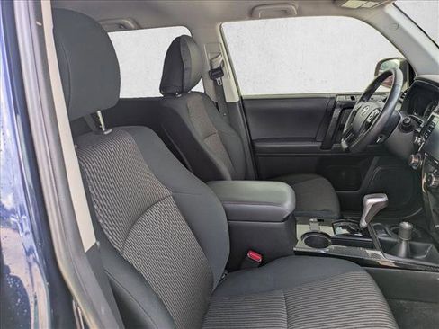 Used 2024 Toyota 4Runner TRD Off-Road AWD/4WD image 19