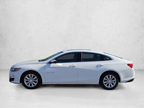 Used 2024 Chevrolet Malibu LT FWD image 9