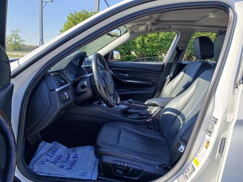 Used 2013 BMW 328i xDrive Sedan image 11