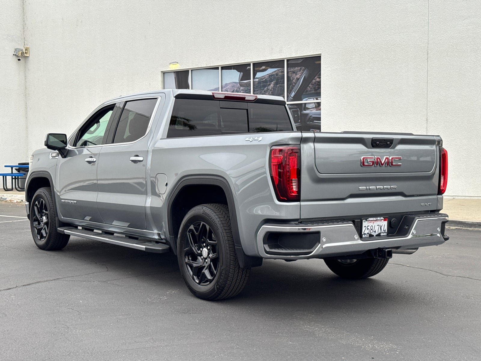 Certified 2026 GMC Sierra 1500 SLT w/ SLT Premium Plus Package AWD/4WD image 12