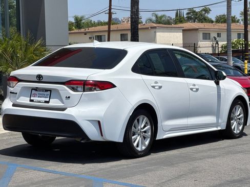 Certified 2024 Toyota Corolla LE w/ LE Convenience Package FWD image 5